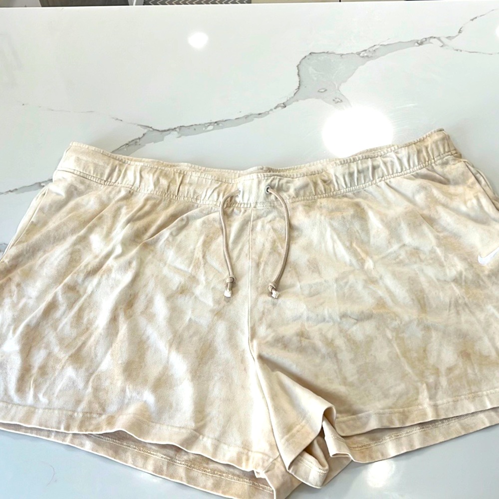 NWT Nike Loose Fit Sweat Shorts